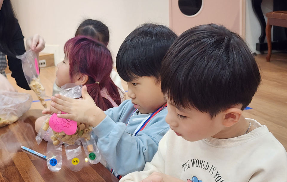 kindergarten image 09