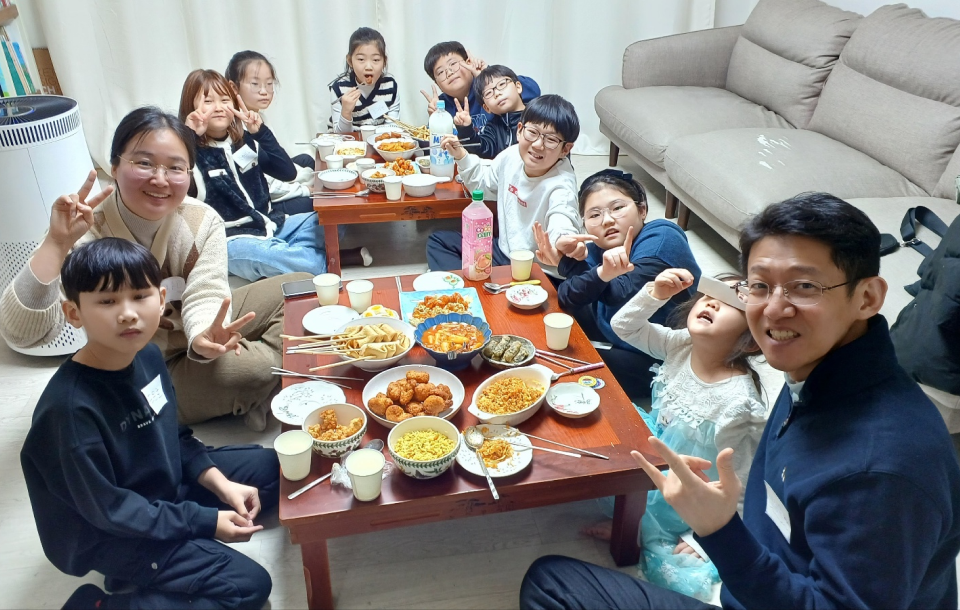 elementary 2 image 07