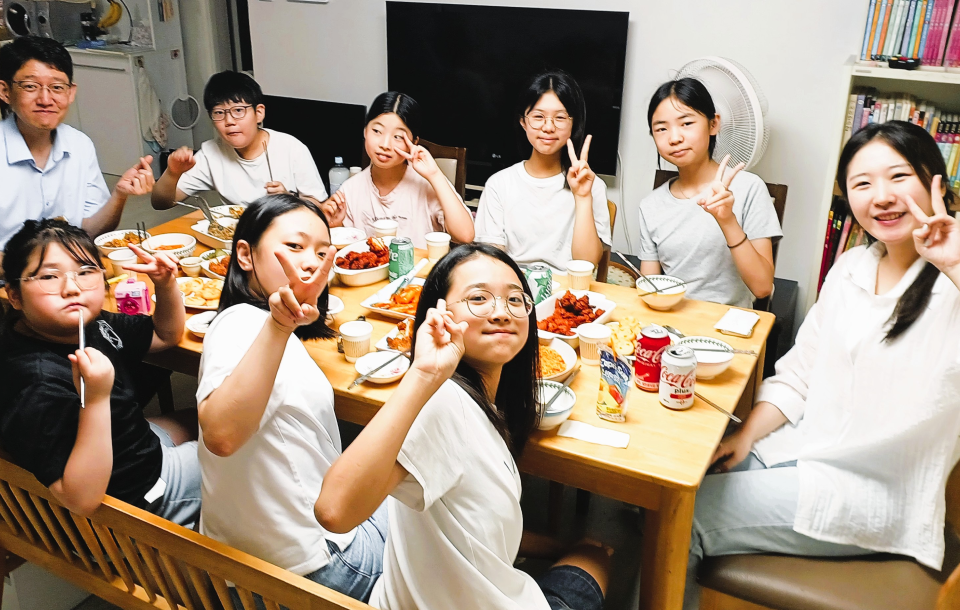 elementary 2 image 15