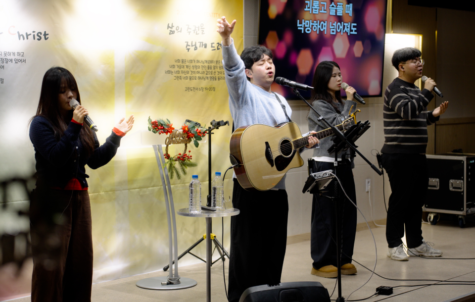 youngAdults image 14